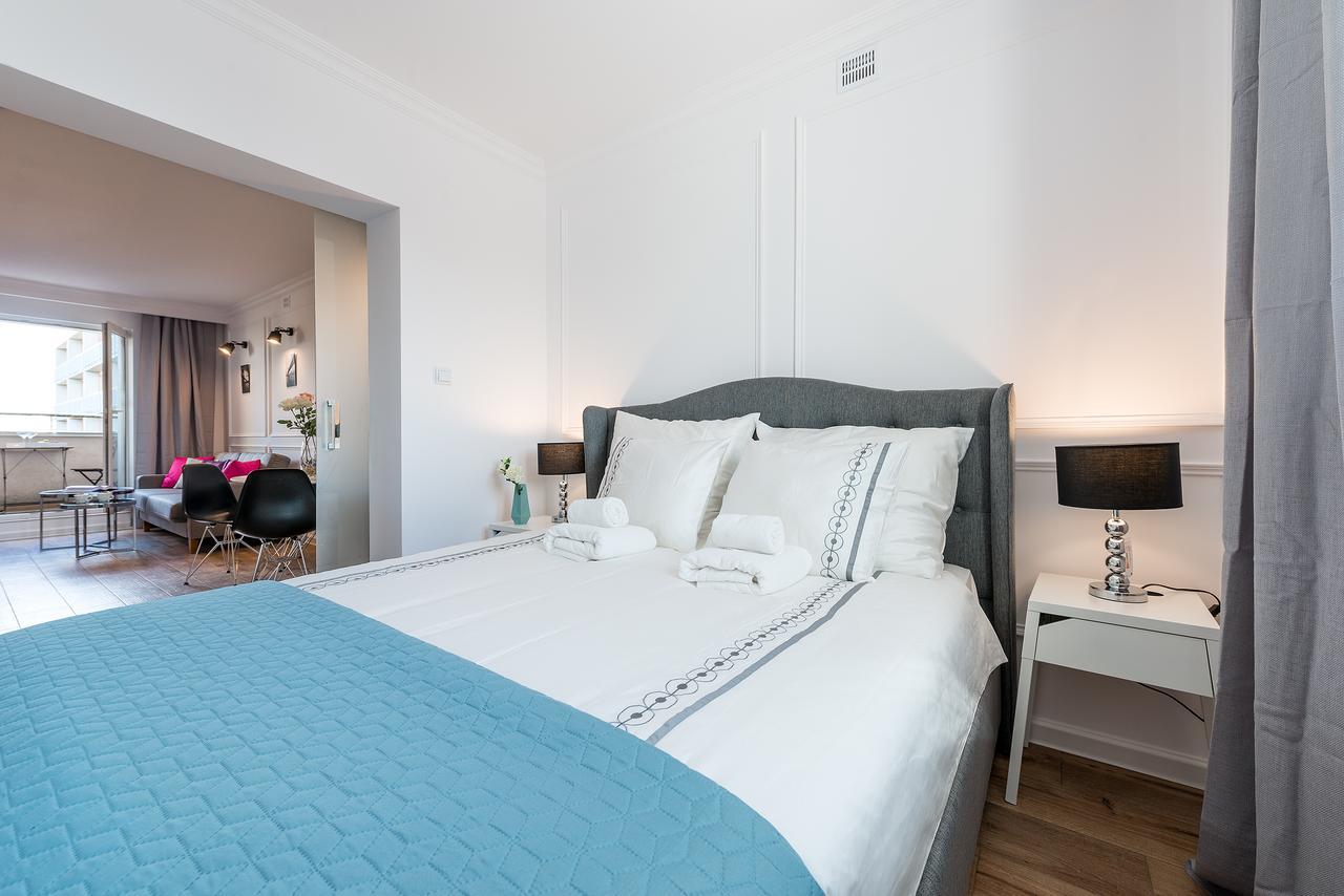 P&O Apartments Emilii Plater Варшава Екстериор снимка