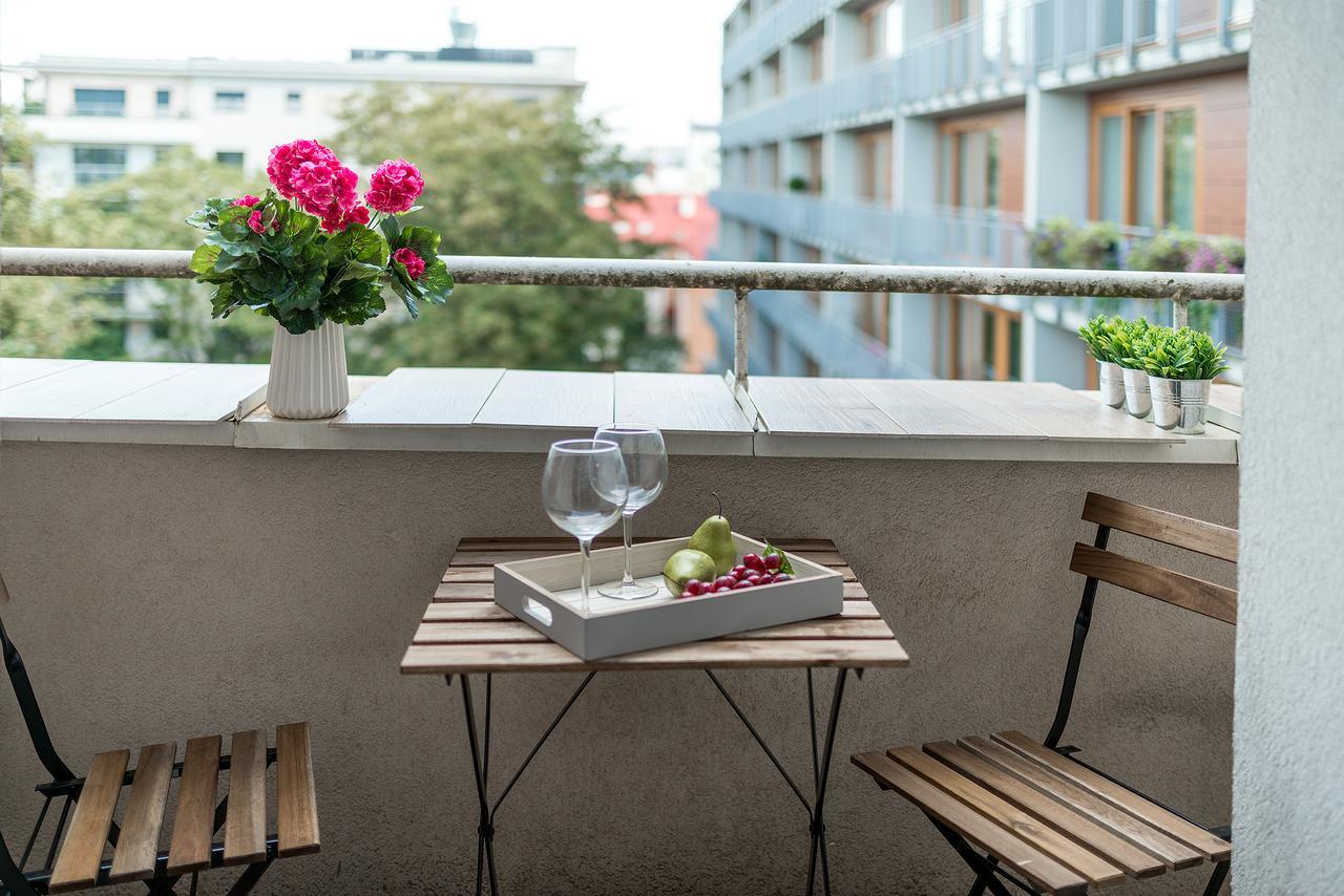 P&O Apartments Emilii Plater Варшава Екстериор снимка